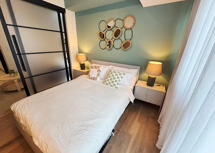 Elegant 1 Bedroom With Great Facilities And Perfect Location *